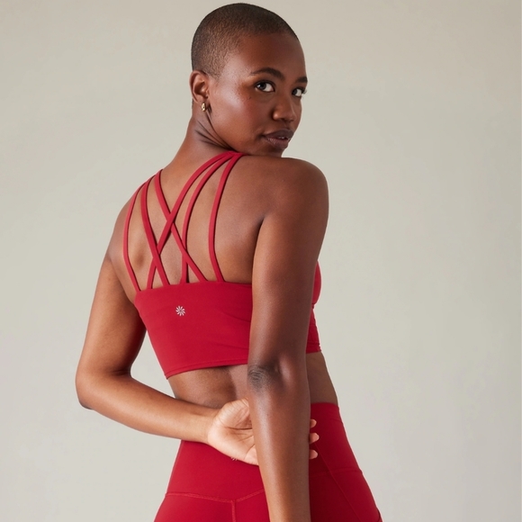 ATHLETA Conscious Strappy Crop Bra A-C - Picture 2 of 4